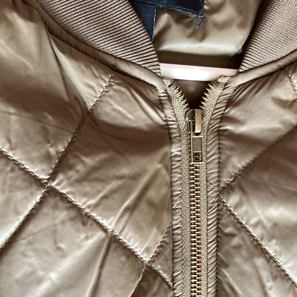 Quilted Ribbed cuff Jacket - Picture 5 of 5